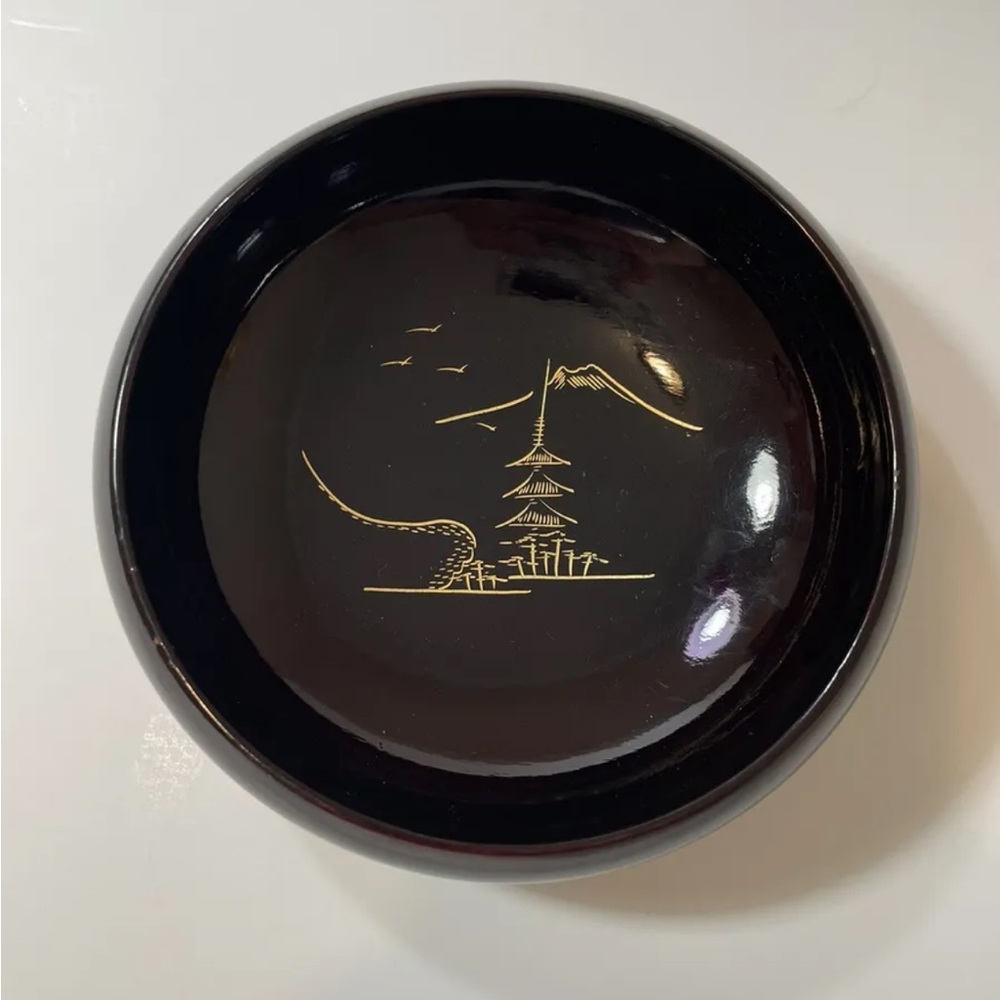 AIZU Handmade Japanese Bowl Black w/ Gold Scene